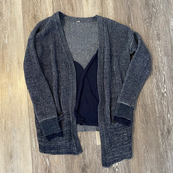 Lululemon vestigan knit sweater - Picture 12 of 13